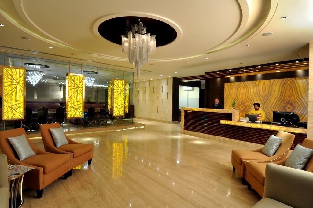 פנצ'קולה The Cove Hotel מראה חיצוני תמונה